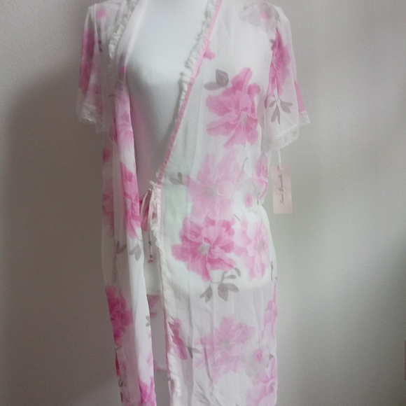 Wrap Robe - Picture 2 of 5